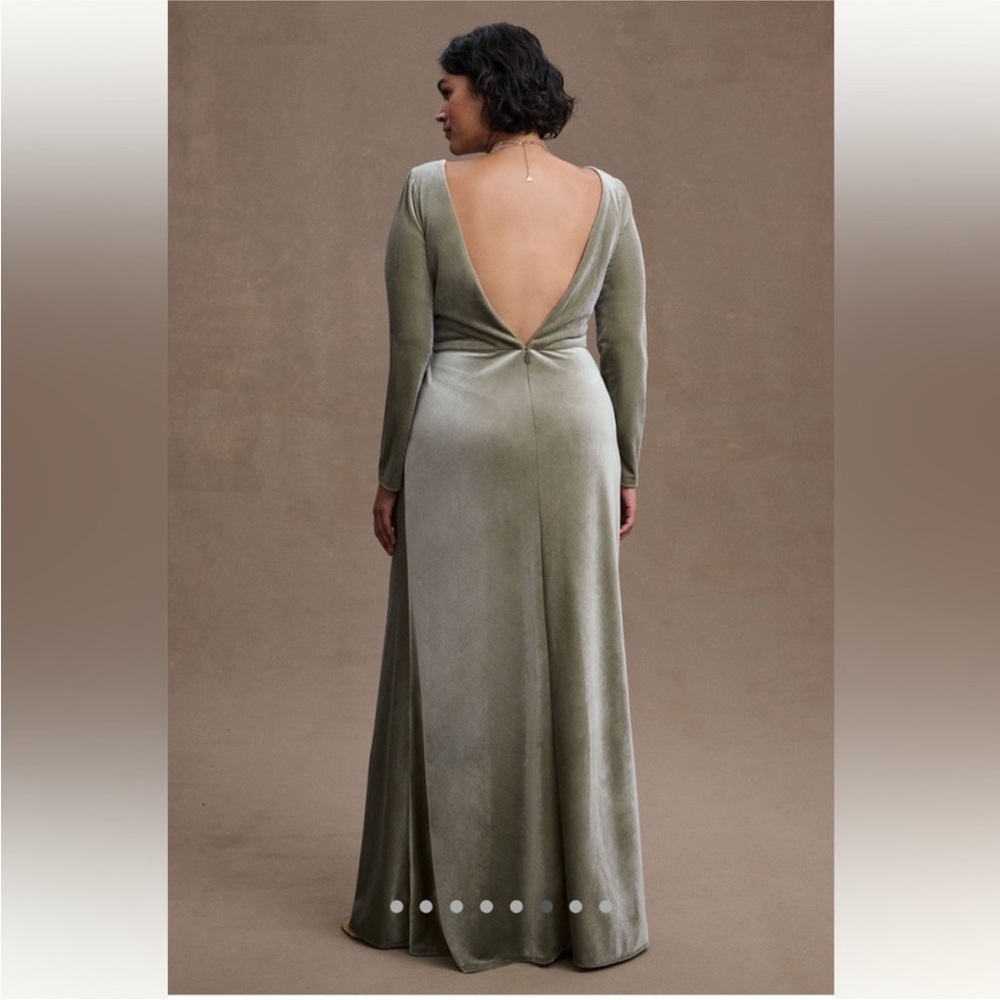 Anthropologie Jenny Yoo Ryland V-neck Long Slv Sage Open Back Velvet Gown, Sz 20 - Picture 2 of 5